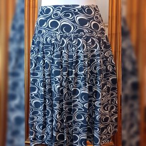Josephine Chaus 100% silk abstract skirt size 4P